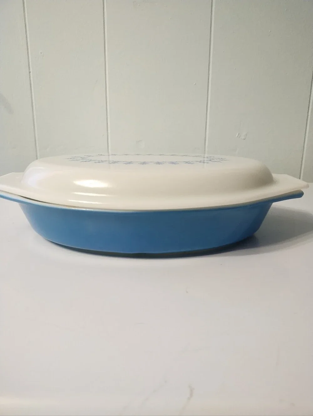 Vintage pyrex Blue Snowflake Garland Divided Casserole Dish - With Original Lid